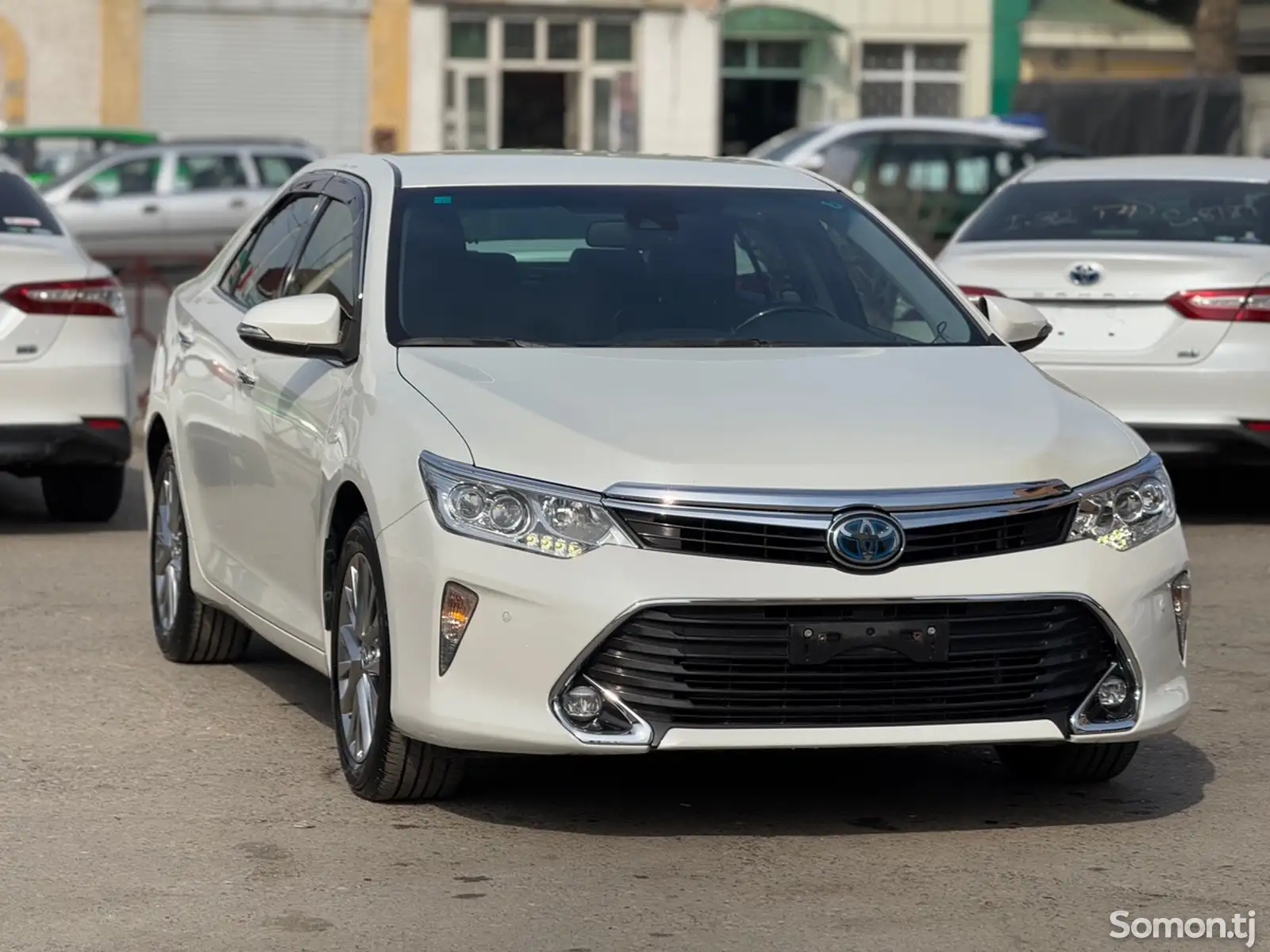 Toyota Camry, 2016-1