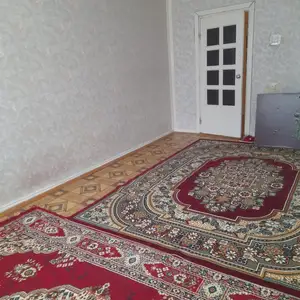 3-комн. квартира, 3 этаж, 70 м², 8 мкр