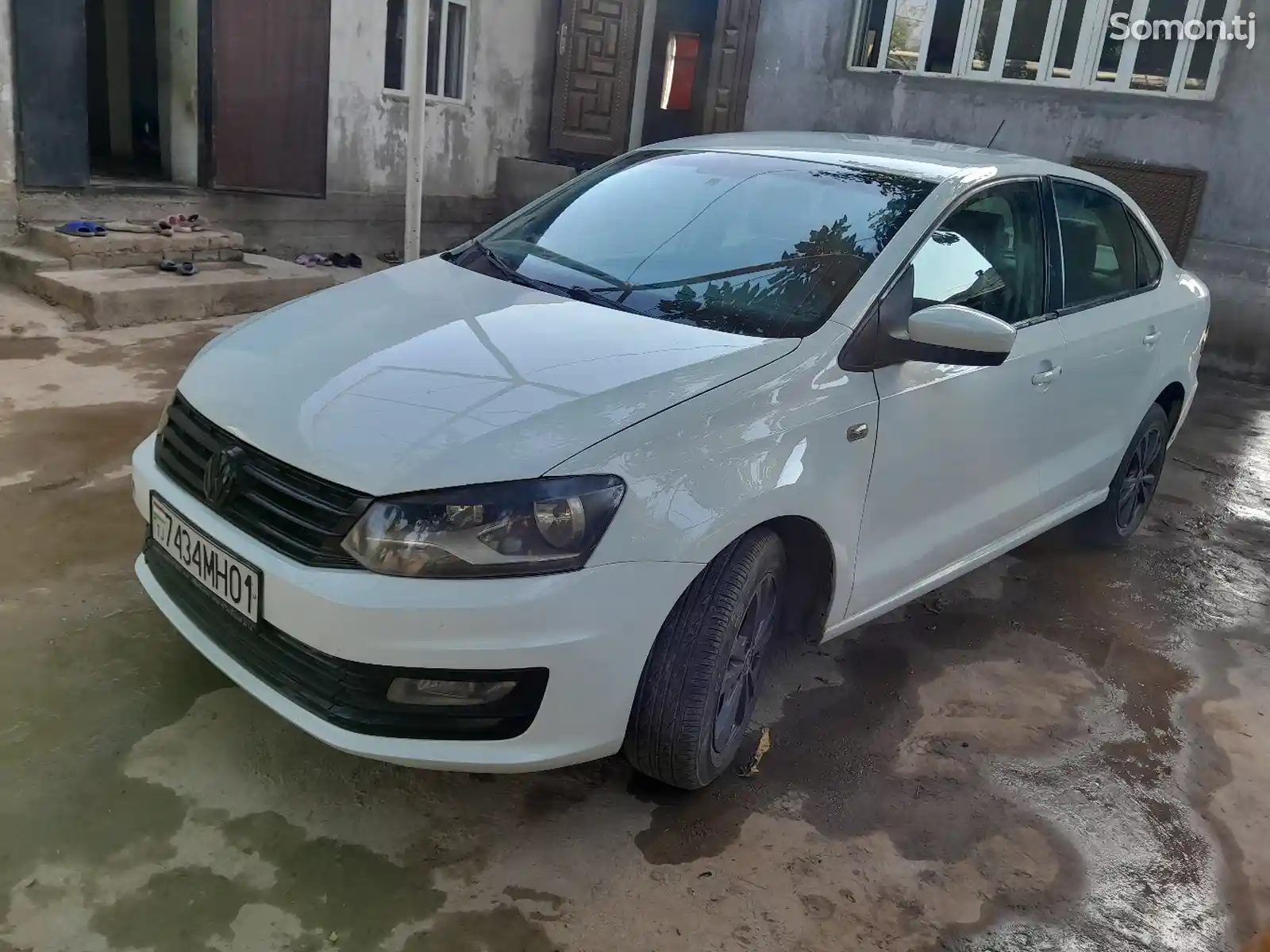 Volkswagen Polo, 2015-6