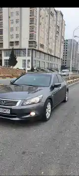 Honda Accord, 2010-6