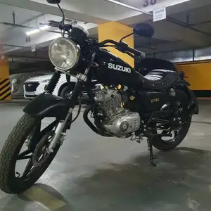 Мотоцикл Suzuki GN125