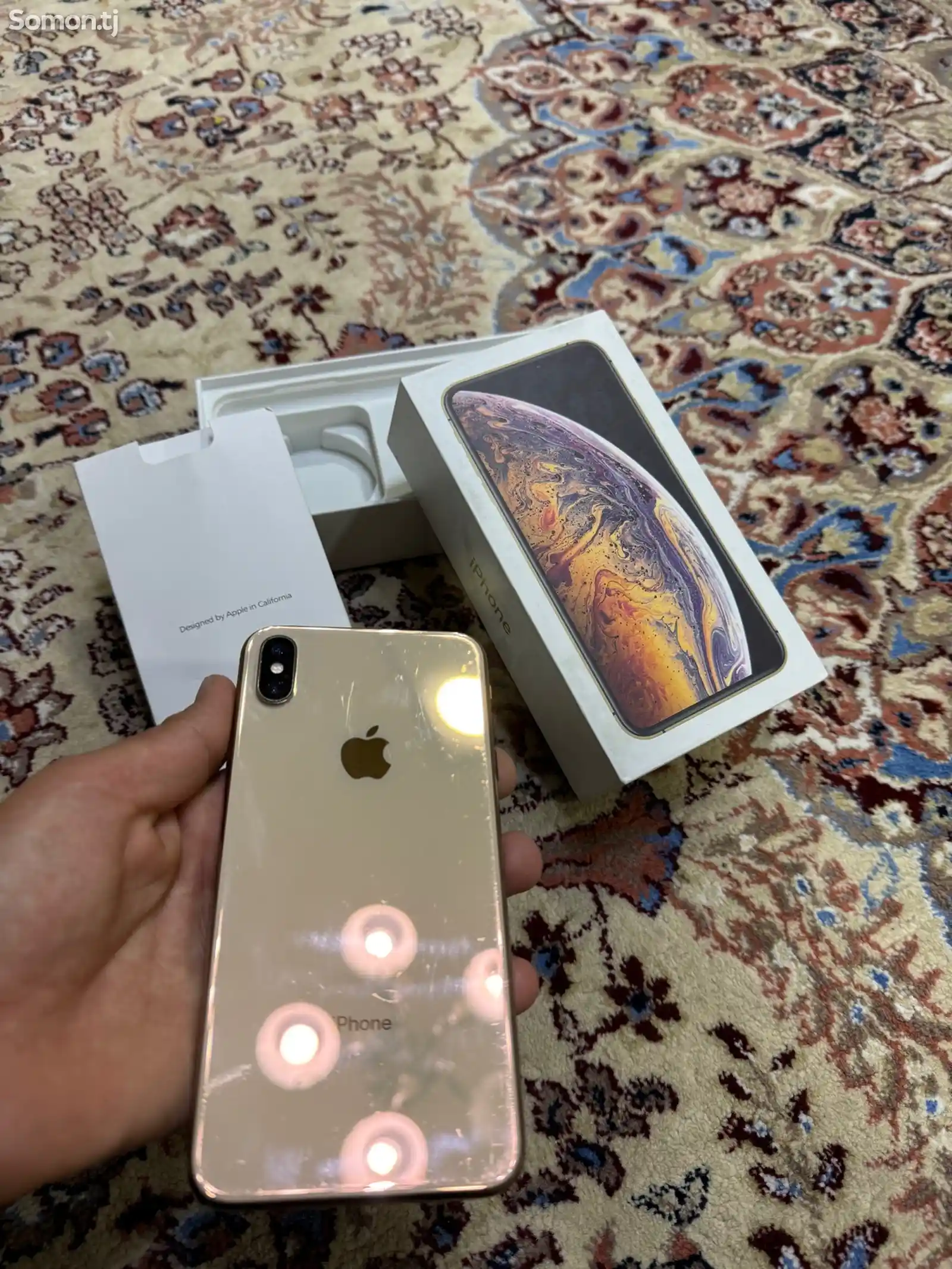 Apple iPhone Xs Max, 64 gb, Gold-1