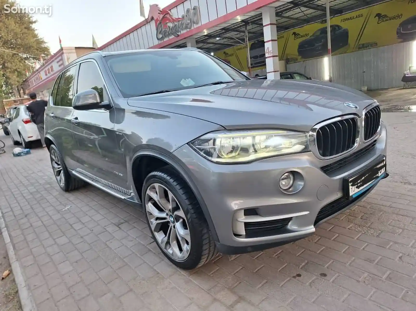 BMW X5, 2015-4