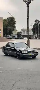 Mercedes-Benz W124, 1993-6