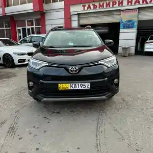 Toyota RAV 4, 2018