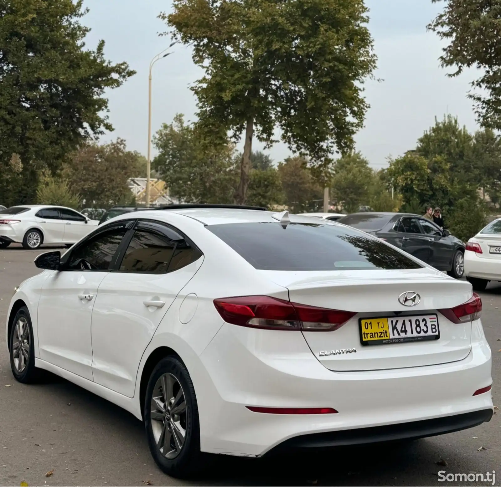 Hyundai Elantra, 2018-8