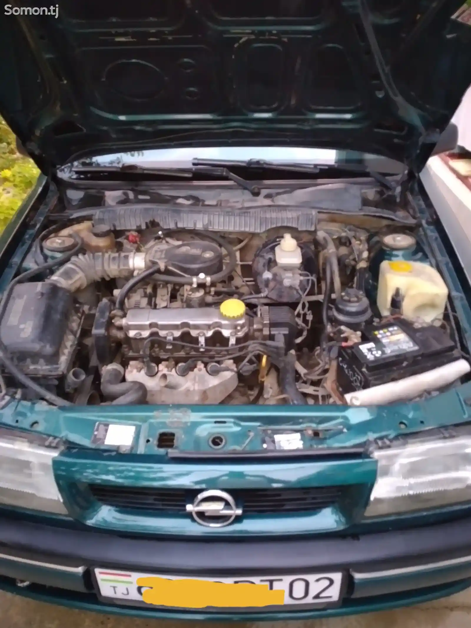 Opel Vectra A, 1995-7