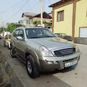 Ssang Yong Rexton, 2003