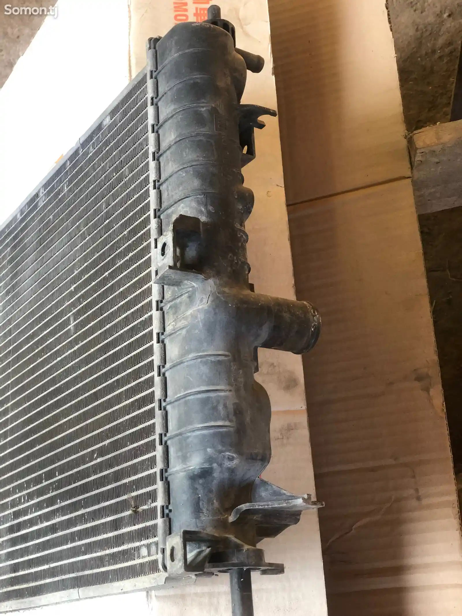 Радиатор охлаждения от Opel Vectra B-4
