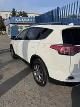 Toyota RAV 4, 2018-2