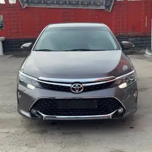 Toyota Camry, 2017