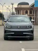 Volkswagen ID.6, 2023-2