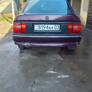 Opel Vectra A, 1995