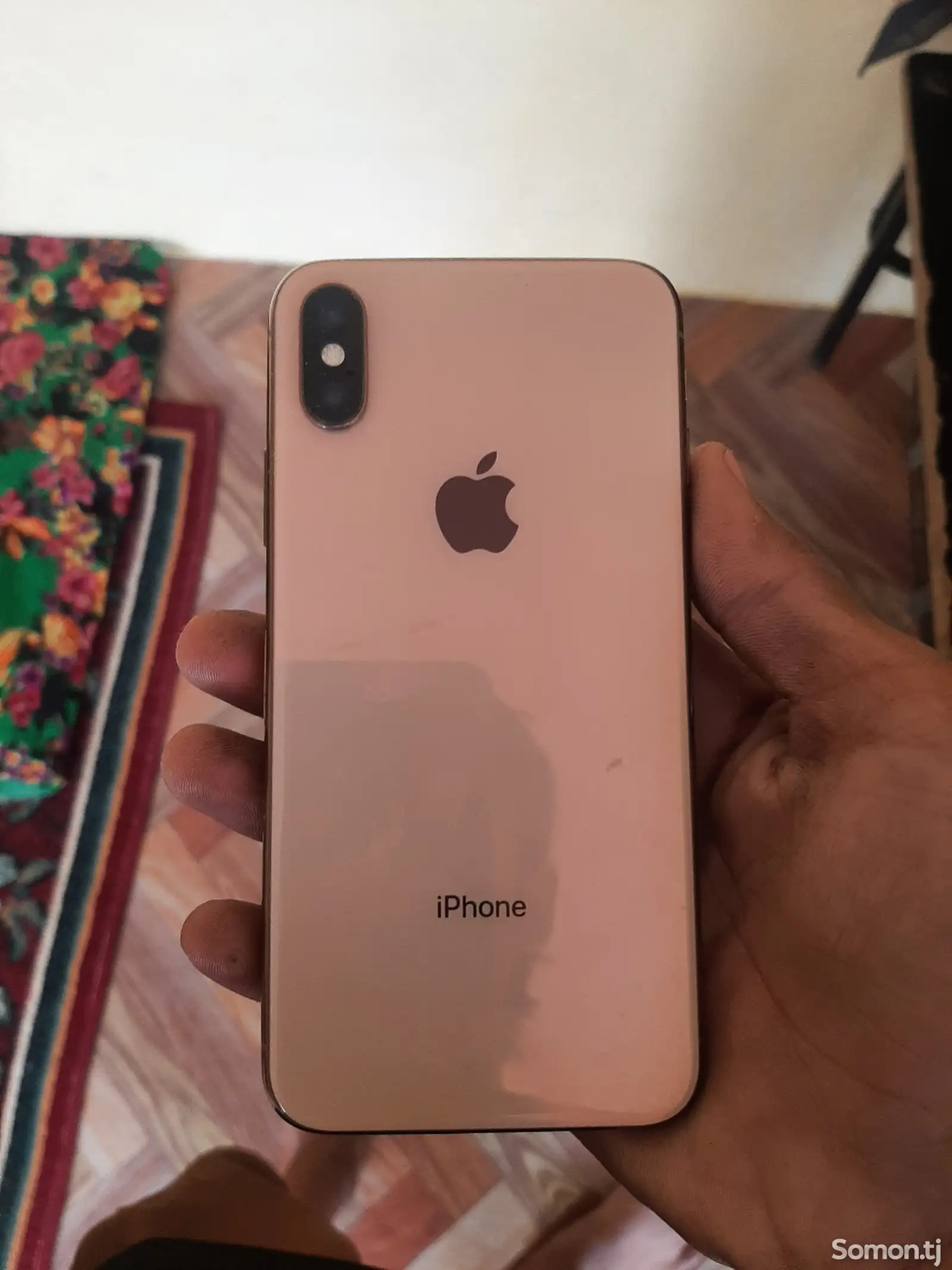 Apple iPhone X-2