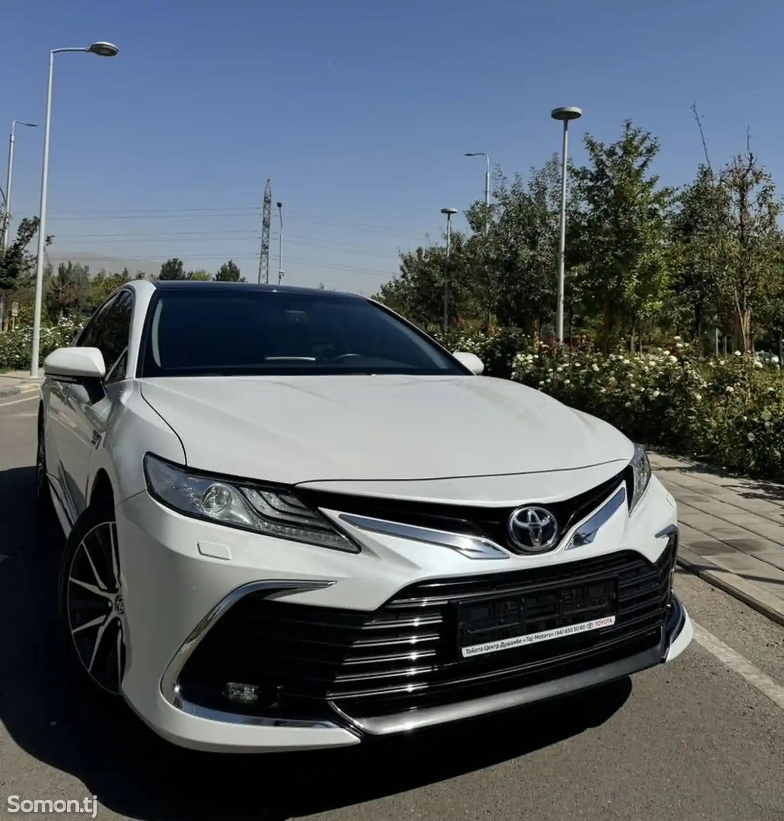 Toyota Camry, 2023-1