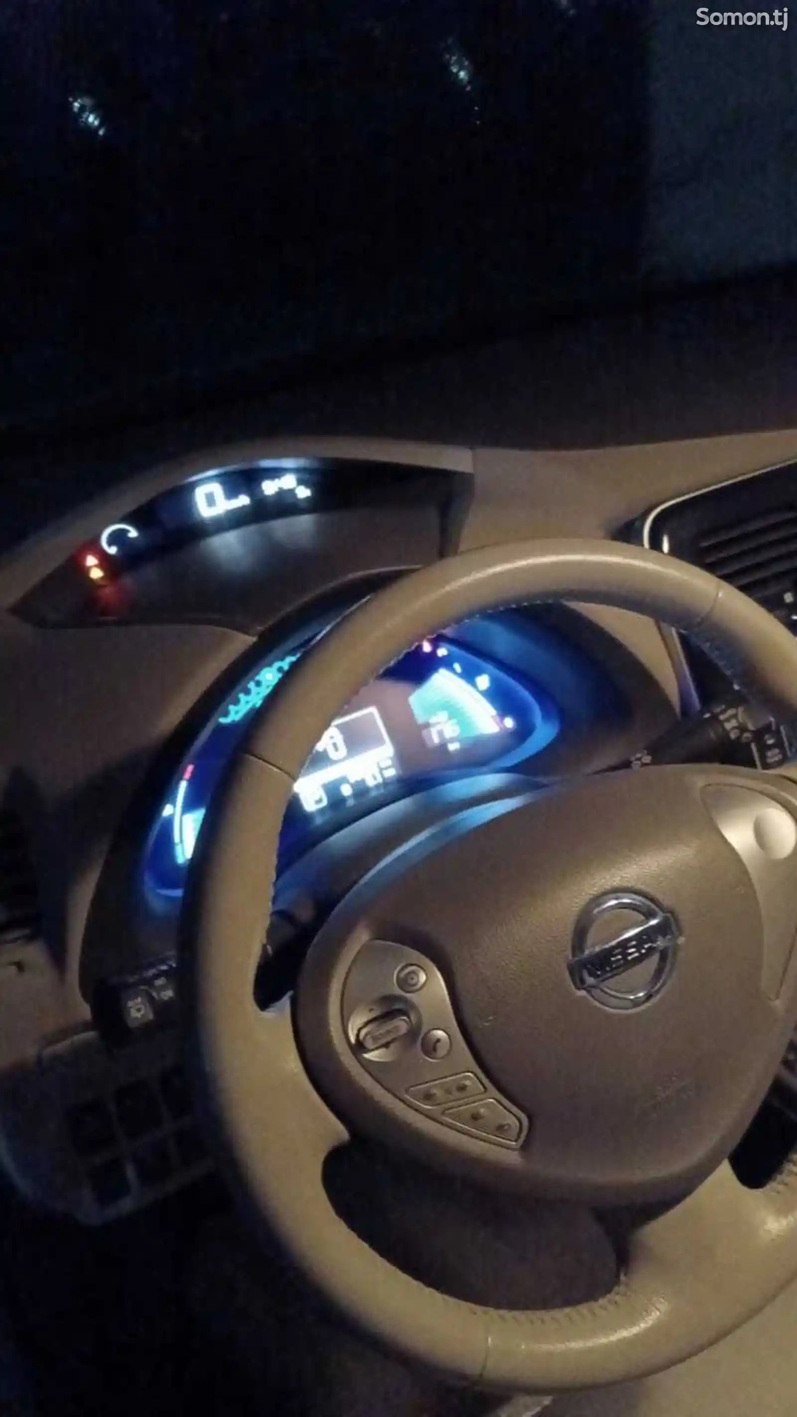 Nissan Leaf, 2011-5