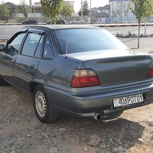 Daewoo Nexia, 1997