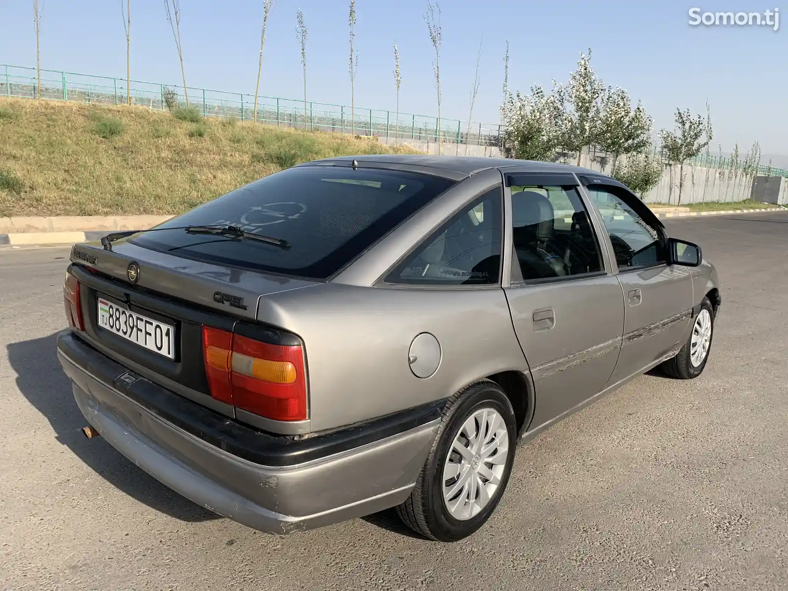 Opel Vectra A, 1995-6