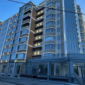 2-комн. квартира, 6 этаж, 70м², универмаг