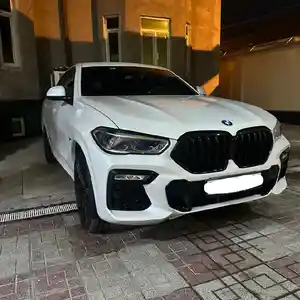 BMW X6, 2022