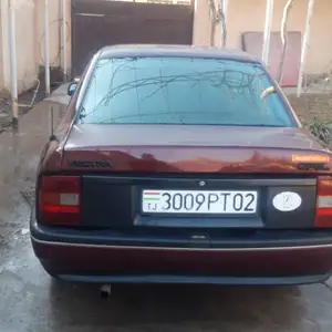 Opel Vectra A, 1990