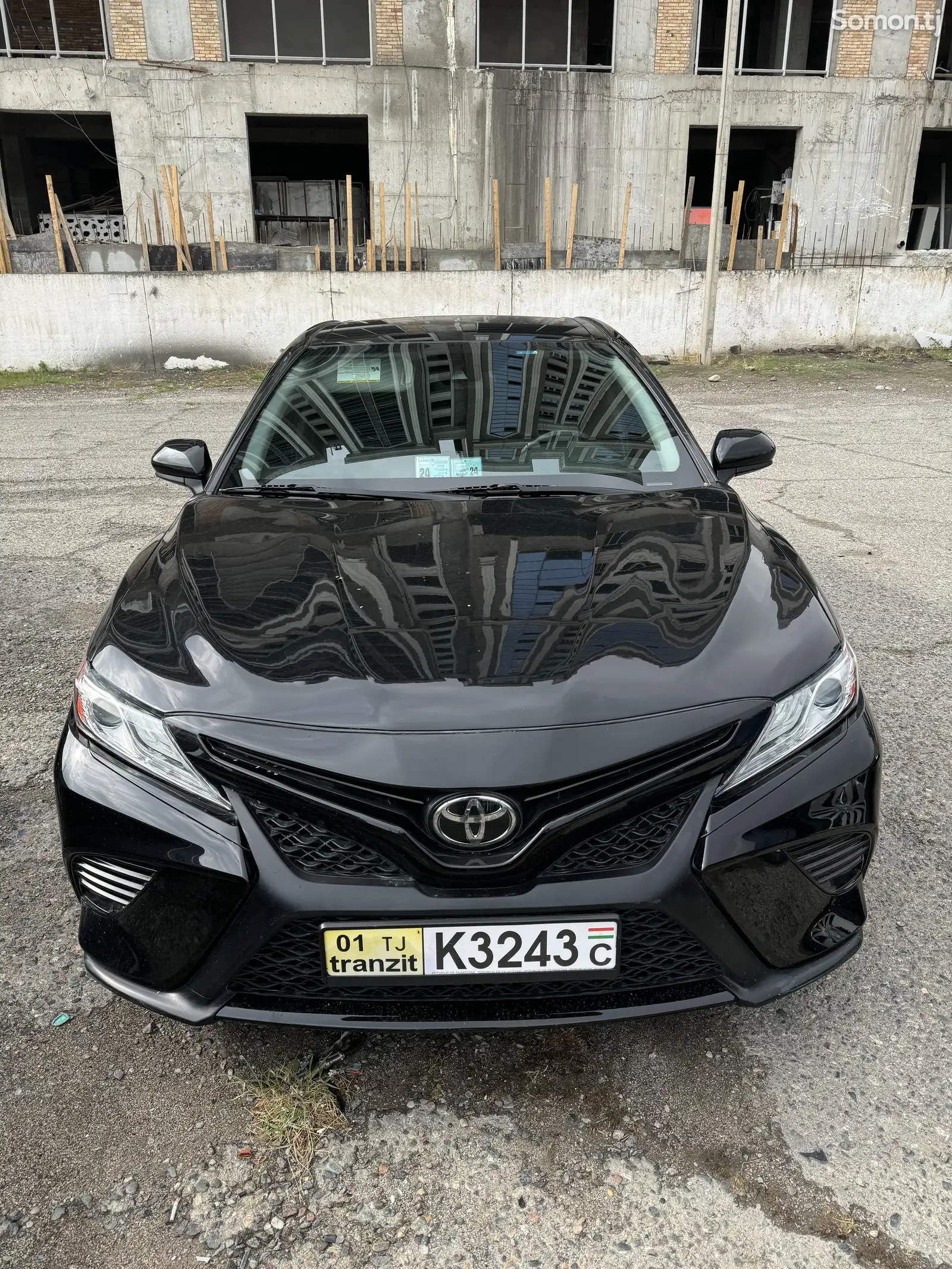 Toyota Camry, 2018-1