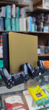 Игровая приставка Sony PlayStation 4 slim-3