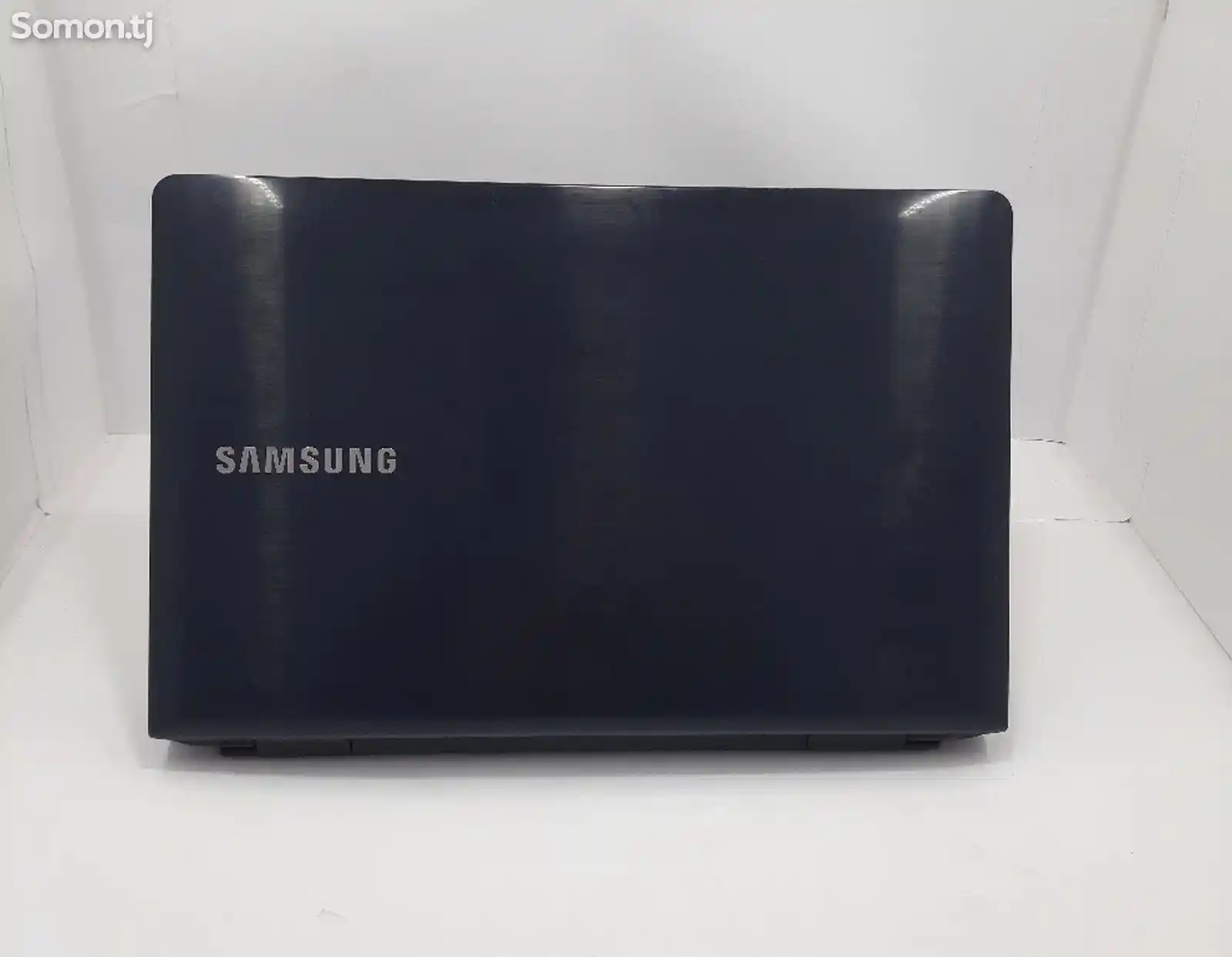 Ноутбук Samsung i5/5gen 8/256ssd 2gb vga-3