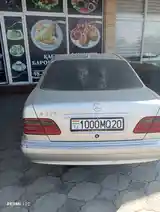 Mercedes-Benz E class, 2000-2