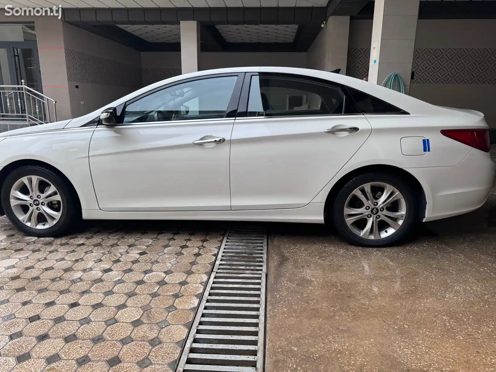 Hyundai Sonata, 2010-3