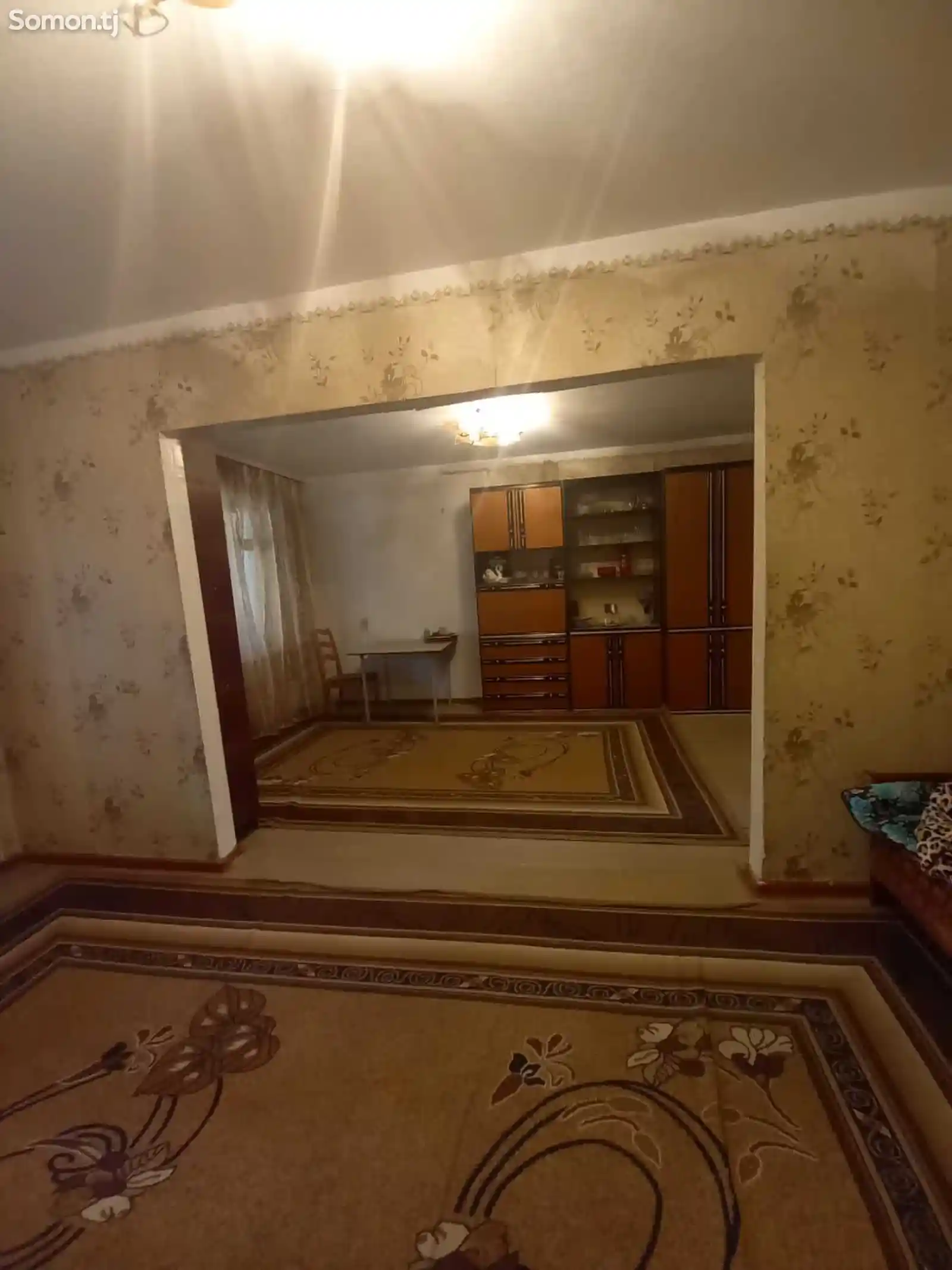 5-комн. квартира, 2 этаж, 94 м², Сино-7