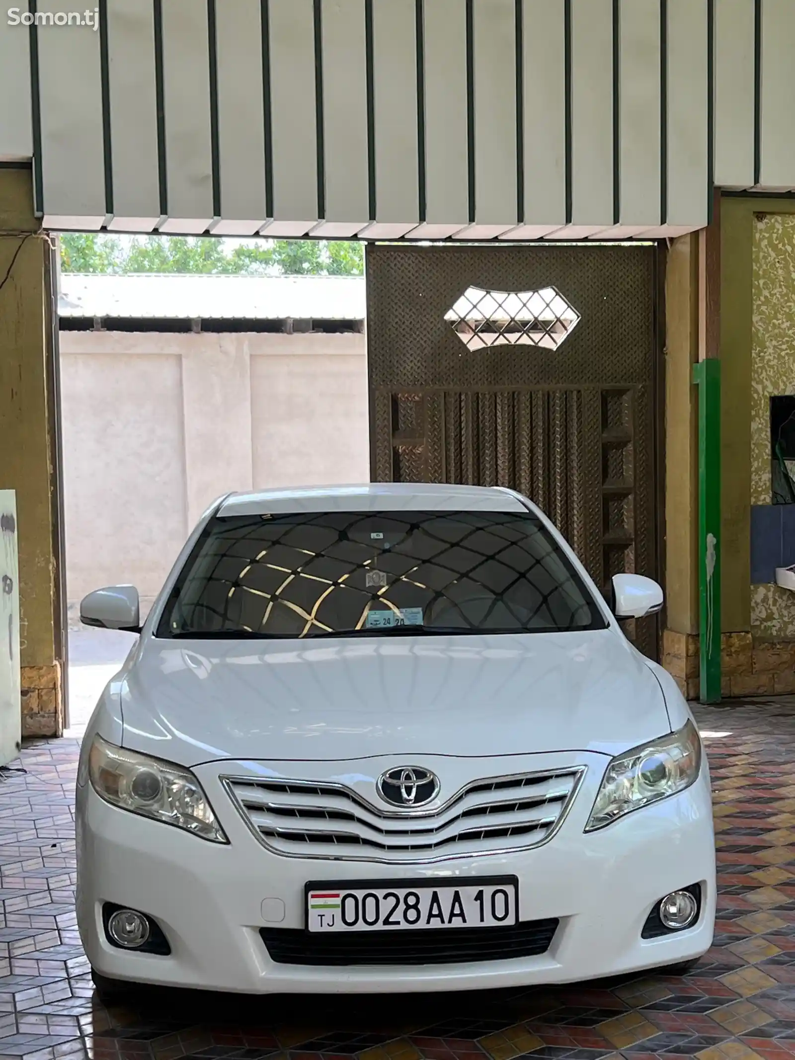 Toyota Camry, 2011-5