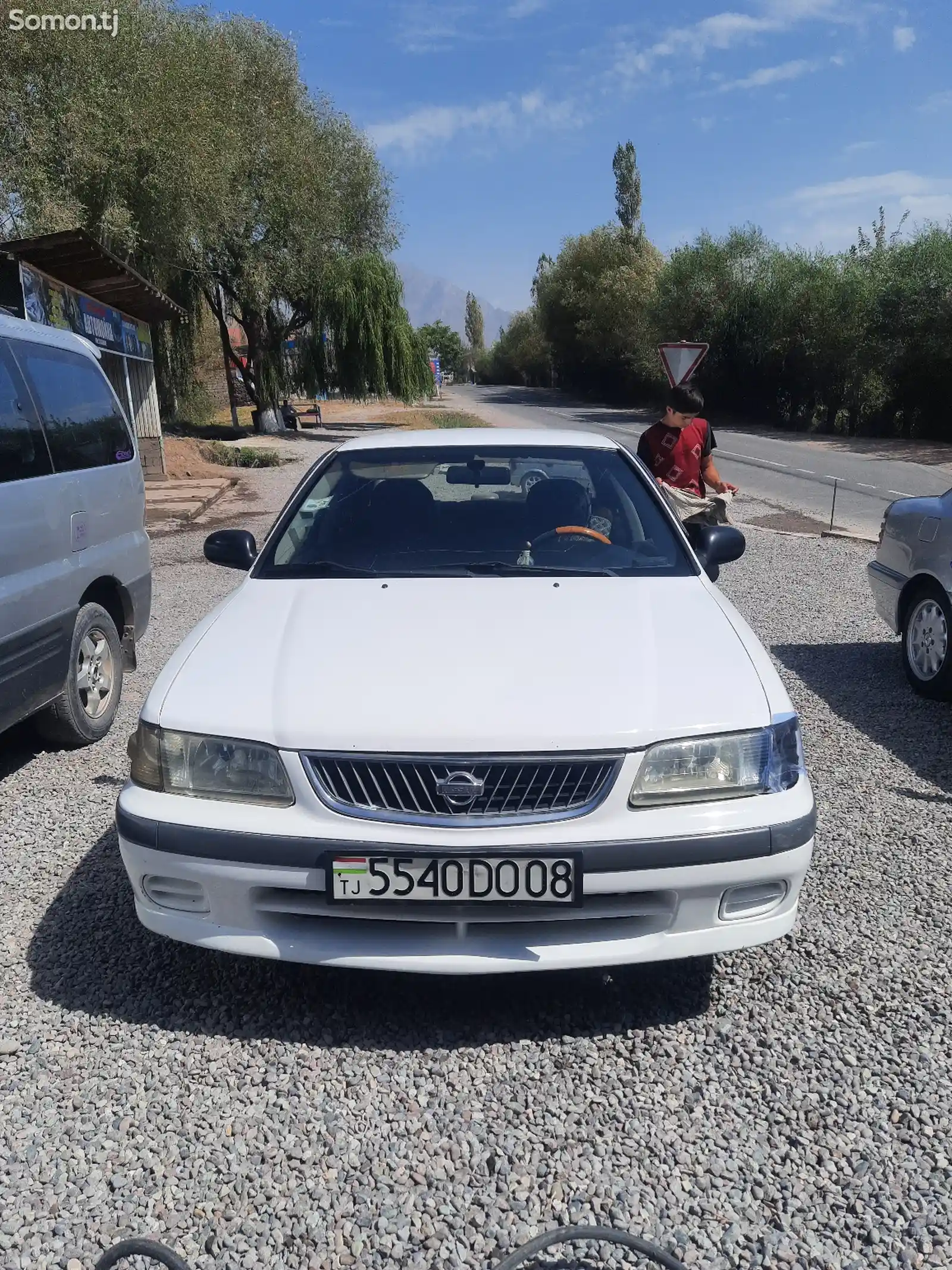 Nissan Sunny, 1999-1