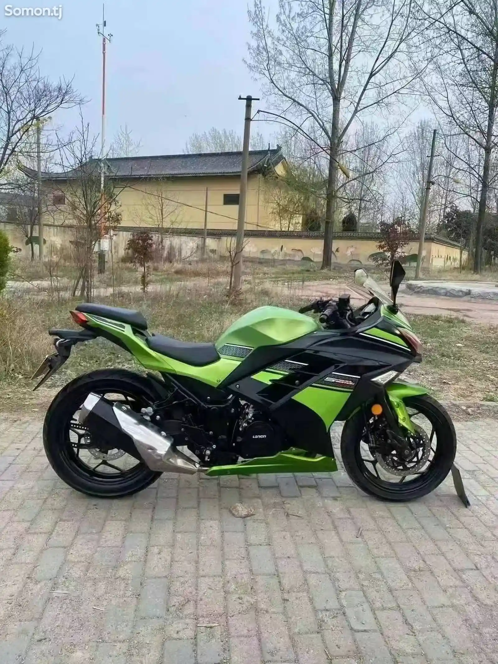 Мотоцикл Kawasaki Ninja V6 400cc на заказ-4