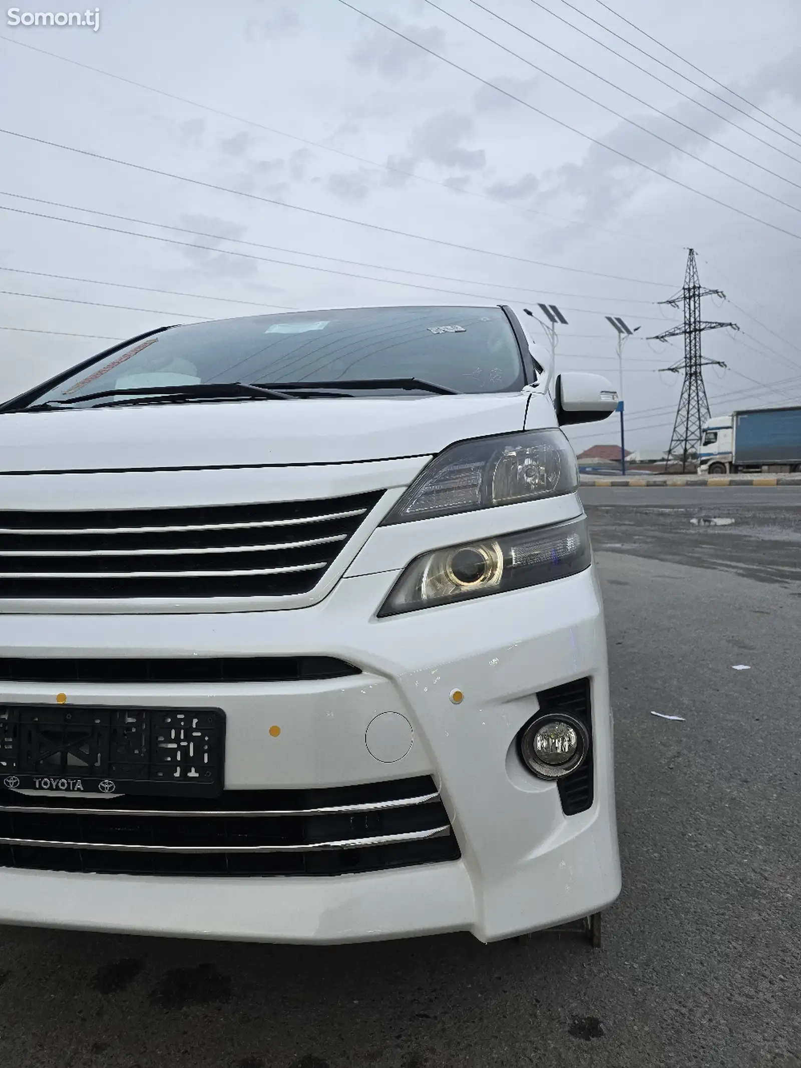 Toyota Vellfire, 2014-4