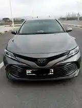 Toyota Camry, 2018-3