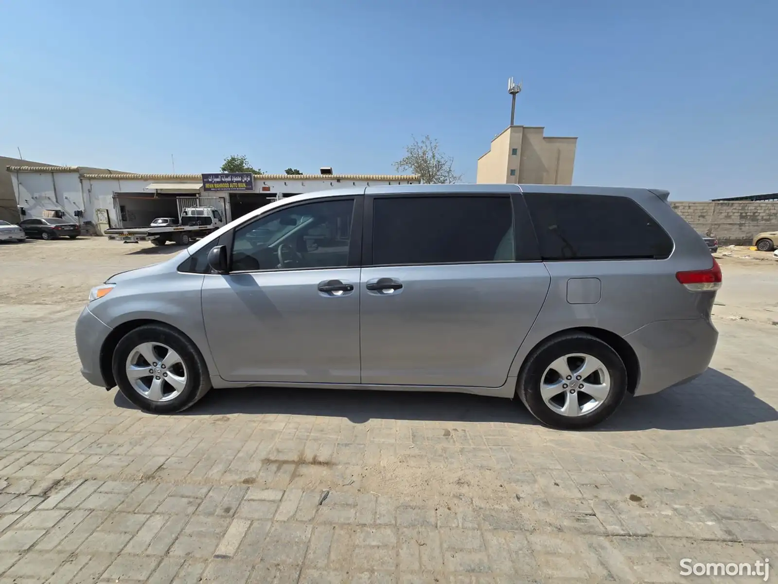 Toyota Sienna, 2015-1