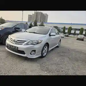 Toyota Corolla, 2013