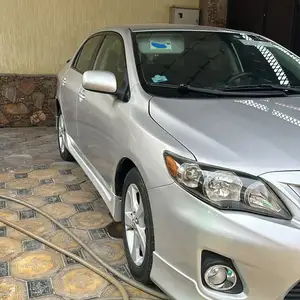 Toyota Corolla, 2012