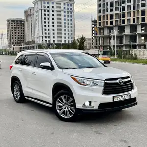 Toyota Highlander, 2014