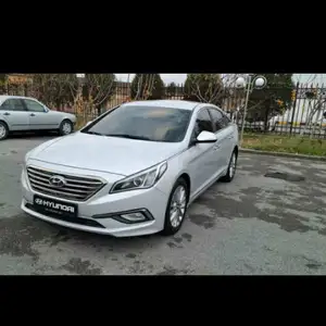 Hyundai Sonata, 2016