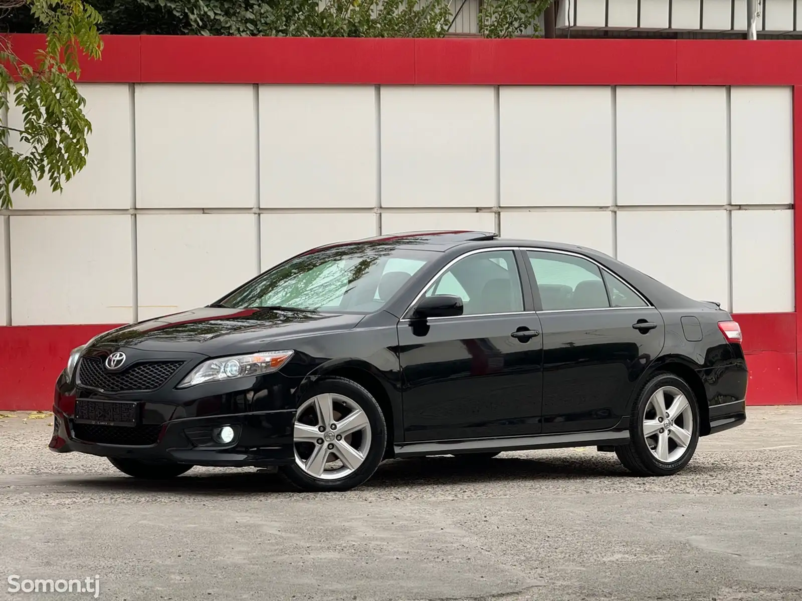 Toyota Camry, 2010-1