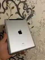 Планшет Apple iPad 4-2