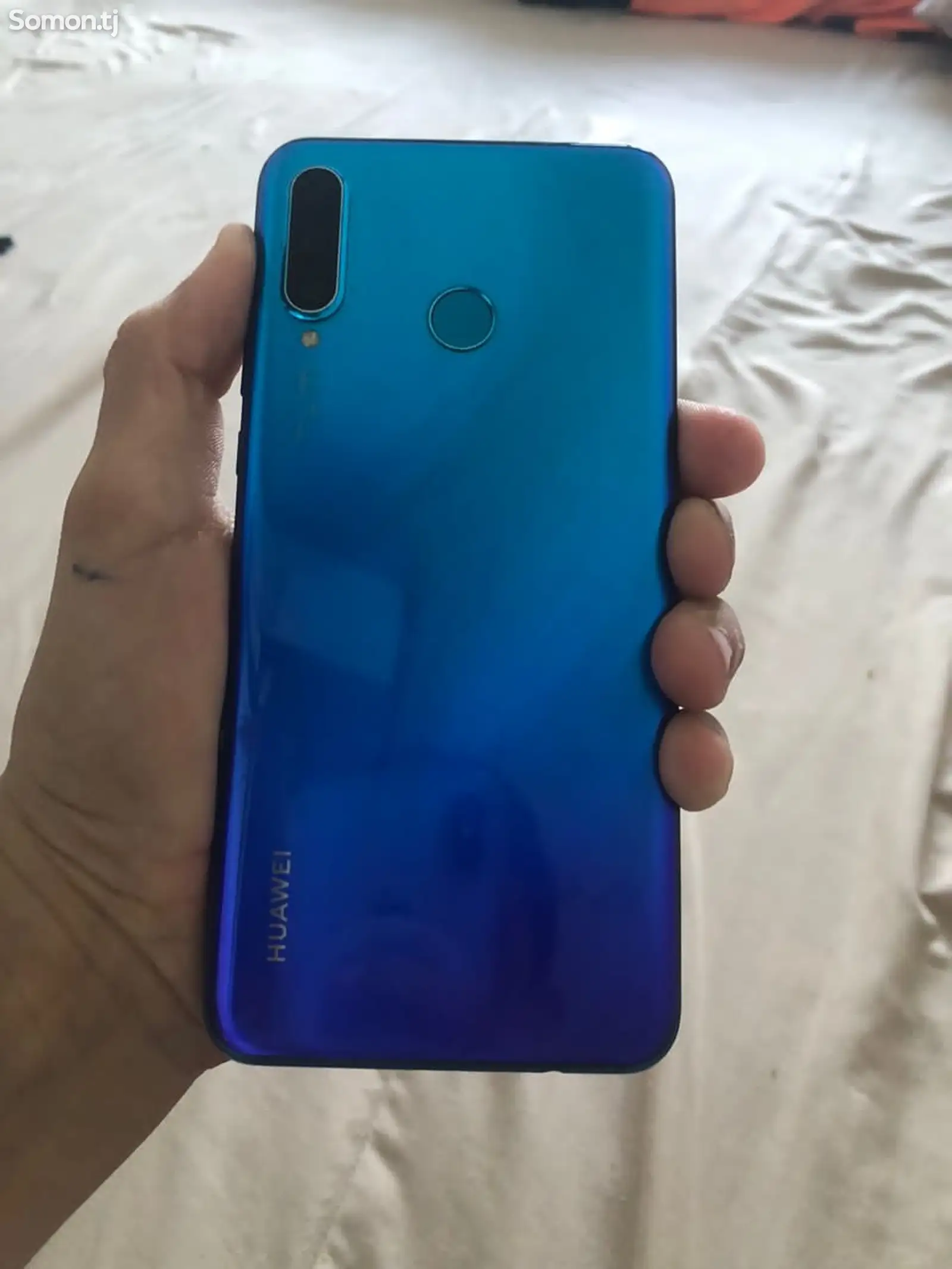 Телефон Huawei-1