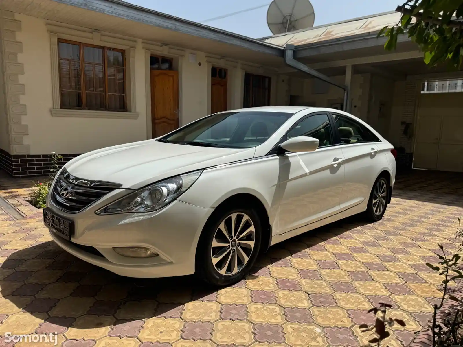 Hyundai Sonata, 2013-1