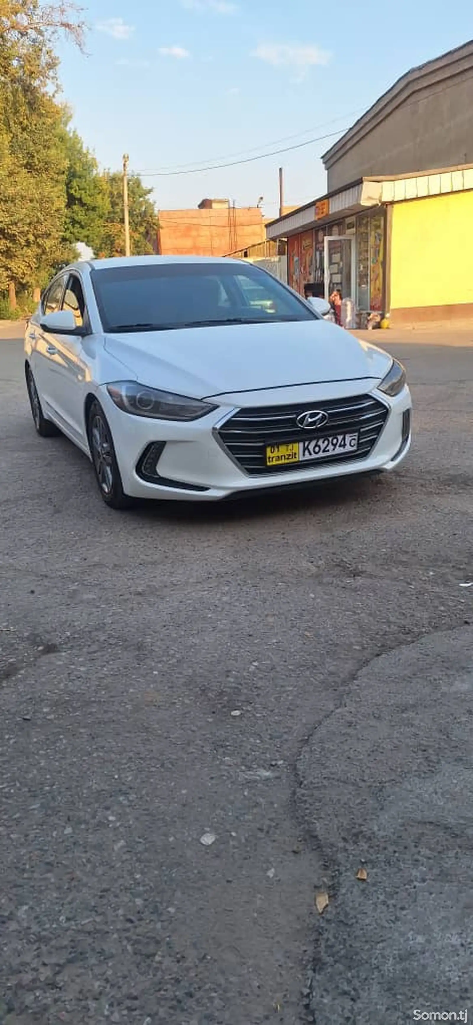 Hyundai Elantra, 2017-4