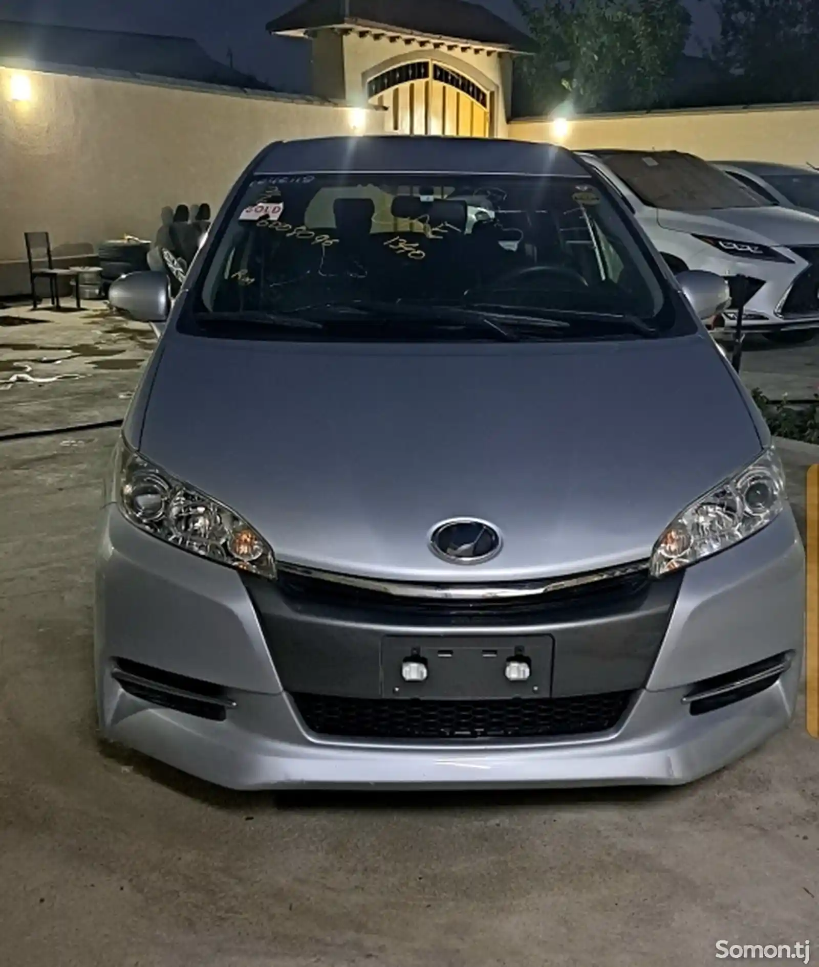 Toyota Wish, 2015-4