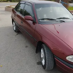 Opel Astra F, 1995