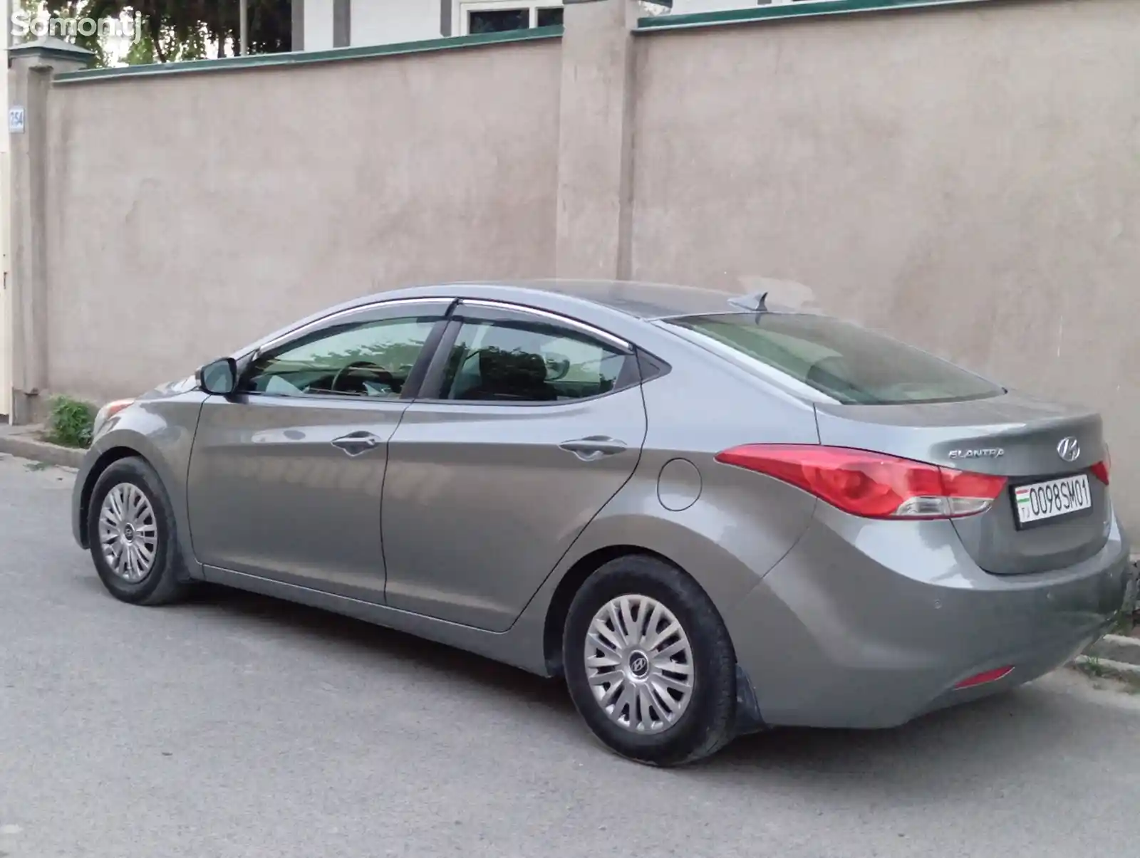 Hyundai Elantra, 2011-4