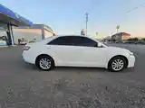 Toyota Camry, 2010-4